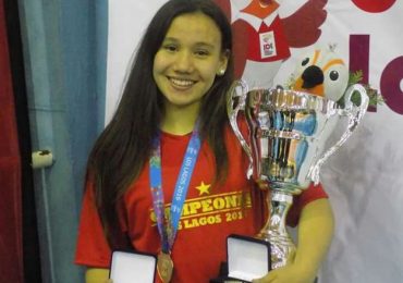 Basquetbolista pudahuelina fue reconocida con Premio Nacional del Deporte 2016
