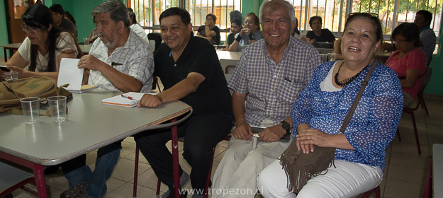Dirigentes participantes de esta reunión: Nelly Jofré, Alberto Muñoz, Walter Gonzales, Omar Rosales y Rosa Cohen