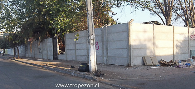 Cierre perimetral del recinto policial que el día de ayer se vio afectada por un incendio