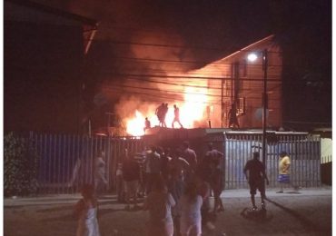 Solidaridad: Pudahuelinos reúnen enseres para ayudar a familias afectadas por incendio