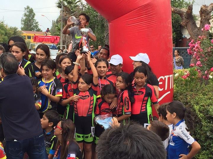 Club Uzi Roller Pudahuel obtiene cuarto lugar en campeonato de patín carrera en Buin