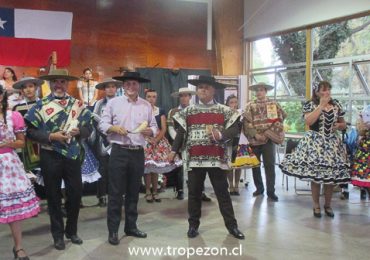 Con éxito se realizó fase comunal de campeonato de cueca Arica 2017 en Pudahuel