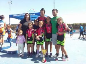 Parte del equipo Uzi Roller Pudahuel 