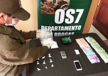 Efectivos del OS-7 de Chillan detienen a sujeto en Pudahuel implicado en drogas