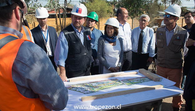 Intendente Metropolitano fiscaliza avances en construcción de parque Santiago Amengual