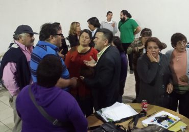 Asistentes de la educación logran acuerdo con empleador evitando paro de actividades
