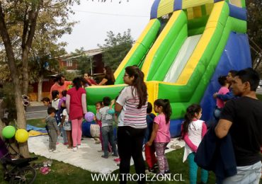 Iglesia evangélica conmemoró Semana Santa junto a niños y vecinos en Pudahuel
