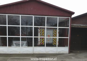 Vecinos preocupados por Compañía de Bomberos que permanece cerrada en Cerro Navia