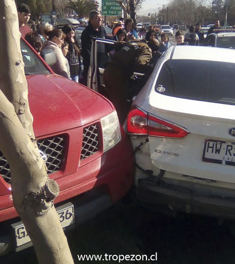Accidente de tránsito involucró a transporte escolar en Pudahuel