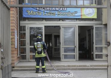 Explosión de gas al interior de cocina de escuela obliga a suspender clases en Cerro Navia
