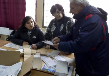 Primarias Presidenciales: Pocos votantes y falta de mesas constituidas en locales de Pudahuel
