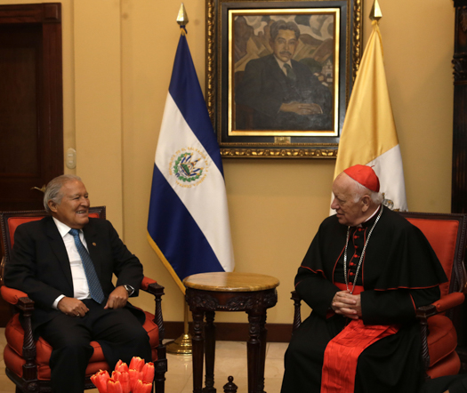 Cardenal Ezzati es recibido por el presidente de El Salvador por centenario del Beato Óscar Romero