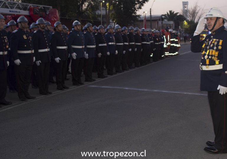 Carro de bomberos entra oficialmente en servicio en la Bomba Pudahuel