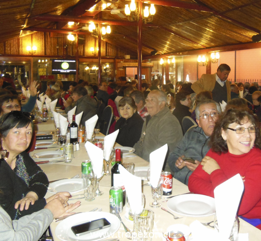 Pudahuel celebra el día del dirigente con un almuerzo para 750 personas