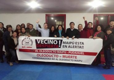 Dirigetes y vecinos de Pudahuel y Maipú forman movimiento ciudadano en contra de oleoducto