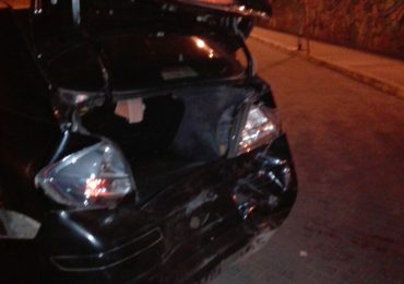 Conflicto entre taxistas y carabineros terminó con una persona con heridas leves en Pudahuel
