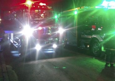 Automóvil cae a hoyo en calle de Pudahuel rural y deja cinco heridos