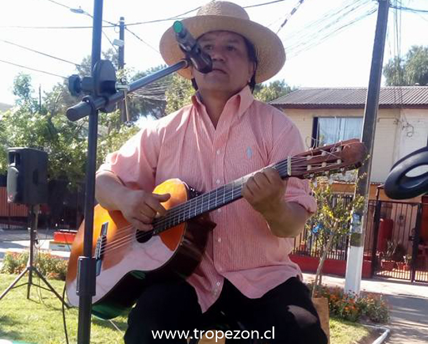 Tarde de Poetas: Pudahuel celebró los cien años de Violeta Parra en con actividad al aire libre
