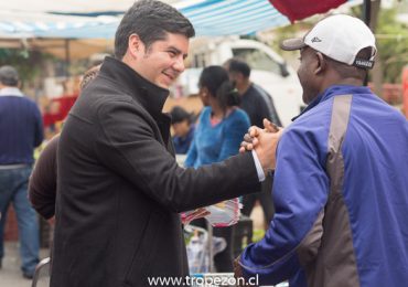 Karen Doggenweiler y David Blanco candidato a diputado, visitaron Pudahuel