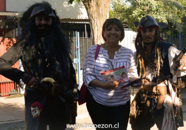 Piratas en Pudahuel fueron el gran atractivo de campaña electoral de Mónica Sánchez al CORE