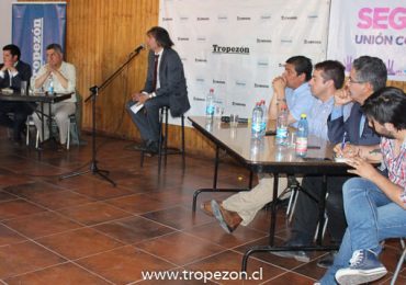 Con éxito se realiza debate parlamentario organizado por Tropezón y la UCAM en Pudahuel