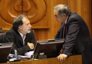 Senadores solicitan que se corrija reglamento de la Ley Cholito con el fin de que se pueda cumplir la normativa