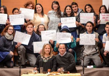 Se lanza campaña para establecer el 7 de Febrero como el Día contra la Violencia en el Pololeo