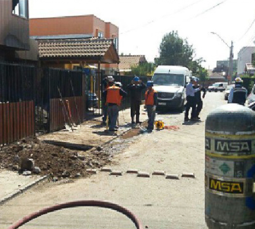 Explosión deja una persona herida y la evacuación de 25 personas en Pudahuel