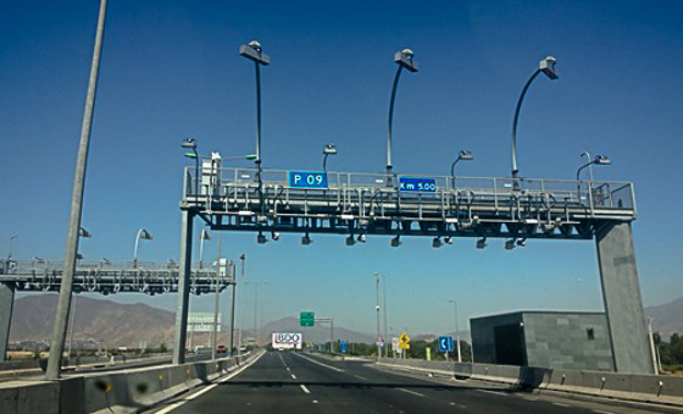 Costanera Norte recibiría más de $50 millones mensuales por cobrar un kilómetro que no existe