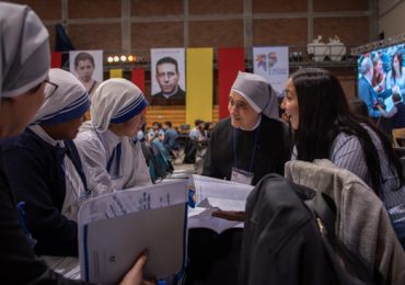 Realidad de crisis  en la iglesia se integra a X  Sínodo