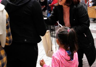 Seremi Paola Vidal llama a informarse sobre seguro para padres con hijos afectados por una condición grave de salud