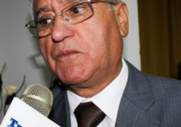 Dañan automóvil de concejal y roban sus pertenecías en Pudahuel