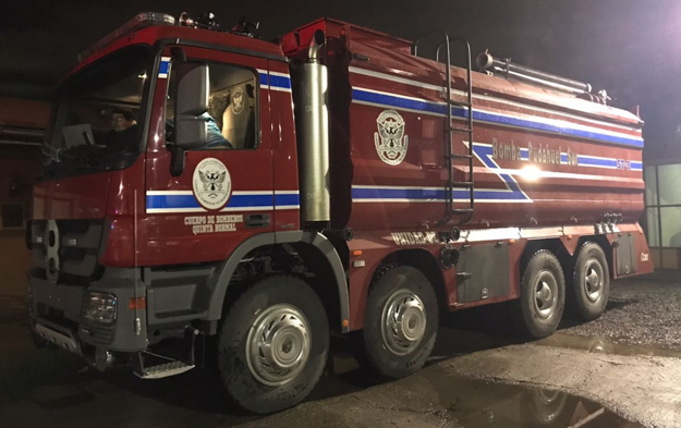 Uno de los carros aljibes de bomberos más grandes del país está en Pudahuel Sur