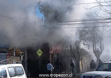 Incendio destruye vivienda en Pudahuel sur