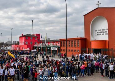20 mil jóvenes peregrinan a Santuario Alberto Hurtado en el día de la Solidaridad