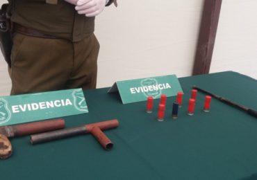 Carabineros de Pudahuel incautan arma hechiza y munición abordo de bus intercomunal