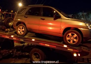 Encuentran auto abandonado en San Andrés esquina Magallanes, Pudahuel