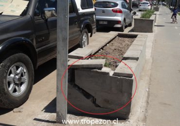 Jardineras recientemente construidas en el bandejon San Francisco de Pudahuel presentan diversos daños