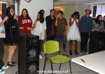 Adolescentes y jóvenes exhiben trabajos audiovisuales en Pudahuel