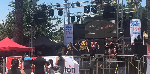 Cuatro heridos por desplome de escenario de apoyo a la Teletón en Pudahuel