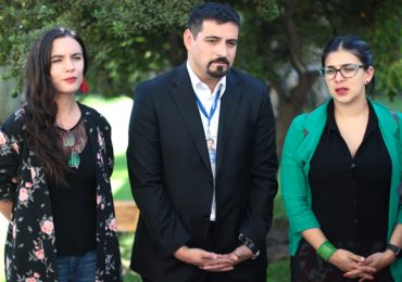 Alcalde de Cerro Navia y diputadas acusan abandono de deberes a ministra Cubillos por millonaria deuda impaga en Educación