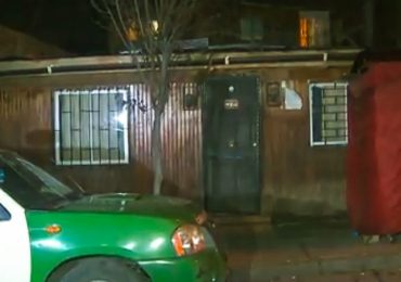 Dueño de casa da muerte a delincuente con un cuchillo de cocina en Pudahuel