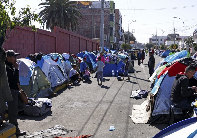 Enviado del Arzobispado de Santiago visita Tacna para conocer la situación de los ciudadanos venezolanos
