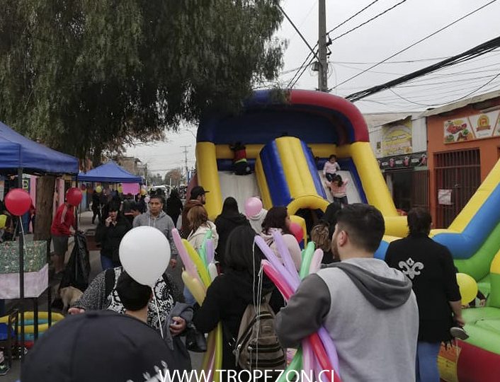 Unión Comunal de Comités de Allegado celebra el día del niño en Pudahuel