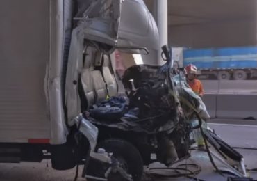 Padre de familia muere en choque de camiones en Pudahuel
