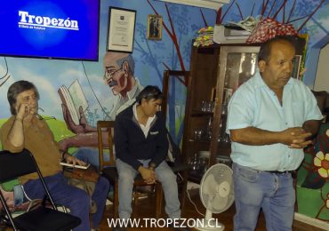 Tropezón realiza tercer conversatorio con vecinos y comerciantes de feria libres de Pudahuel