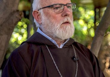 Monseñor Celestino Aós: “Si no se hacen cambios profundos, será sólo maquillaje”