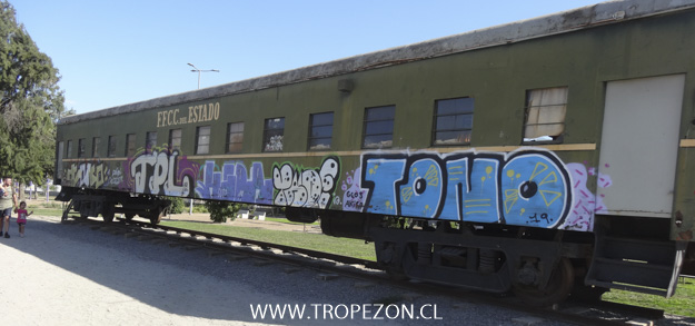 Histórico carro bibliotren muestra evidente deterioro en Pudahuel