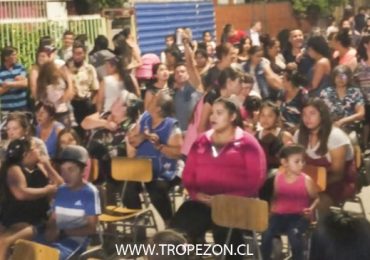 "Más dignidad": Villa Roberto Parra de Pudahuel festeja su aniversario 24