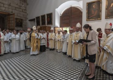 Monseñor Celestino Aós: “Ningún cristiano puede quedarse de observador, menos aún de censor o de condenador”